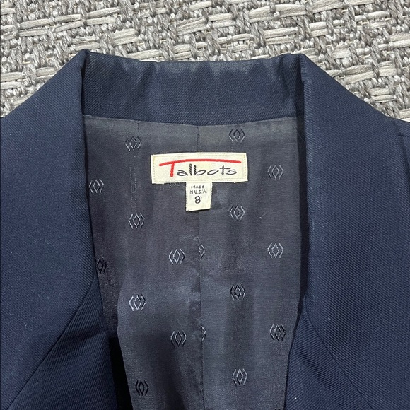 Vintage Talbots | Navy Blue Wool Blazer - Picture 2 of 16